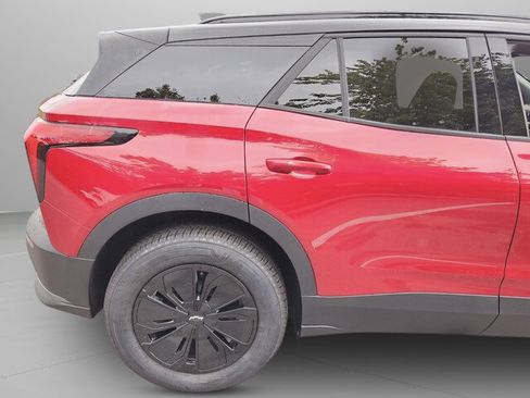 New 2025 Chevrolet Blazer EV LT w/ Midnight/Sport Edition image 21