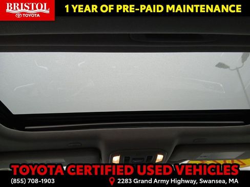 Certified 2023 Toyota Highlander XLE image 19