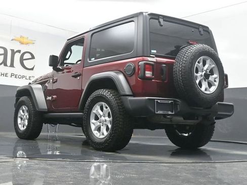 Used 2021 Jeep Wrangler Sport image 5