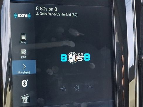 Used 2019 Volvo XC60 T5 Inscription image 17