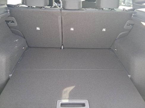 New 2026 Nissan Kicks SV w/ SV Premium Package image 6