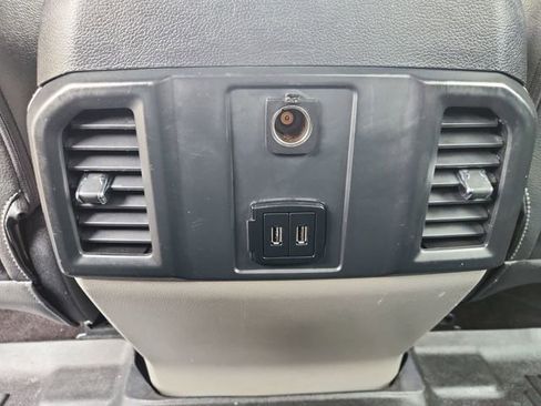 Used 2018 Ford F150 XL w/ Equipment Group 101A Mid RWD image 19