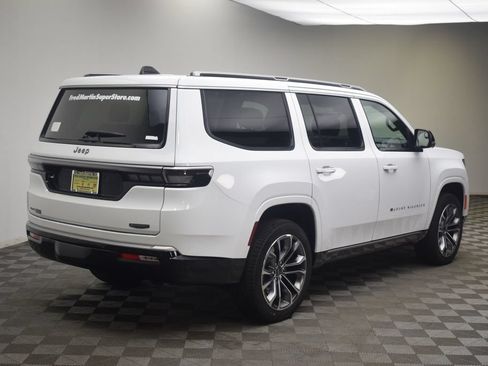 New 2026 Jeep Grand Wagoneer Summit AWD/4WD image 5