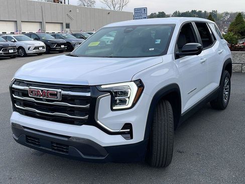 New 2026 GMC Terrain Elevation w/ Technology Package II image 3