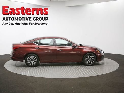 Used 2023 Nissan Altima 2.5 SV image 42