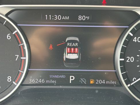 Used 2025 Nissan Rogue SV FWD image 27