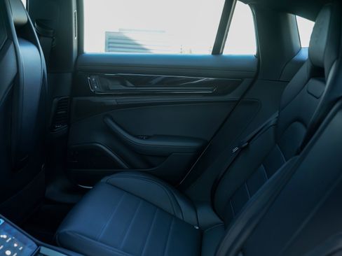 New 2026 Porsche Panamera image 26