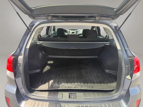 Used 2014 Subaru Outback 2.5i Premium AWD/4WD image 7