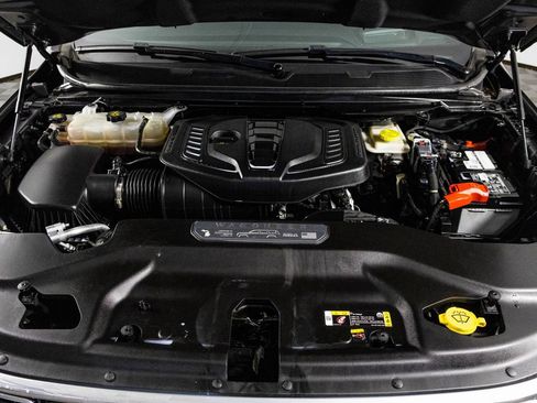 Used 2024 Jeep Wagoneer Series III image 45