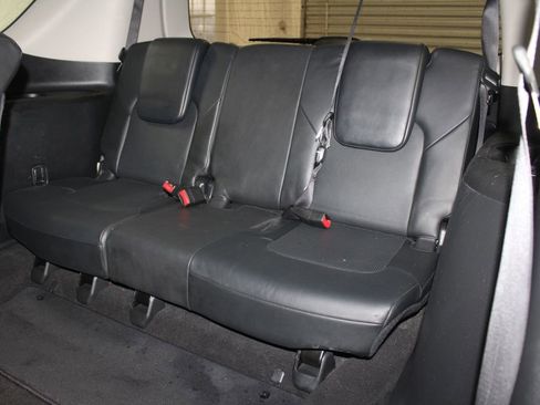 Used 2018 Nissan Armada Platinum w/ Cargo Package image 28