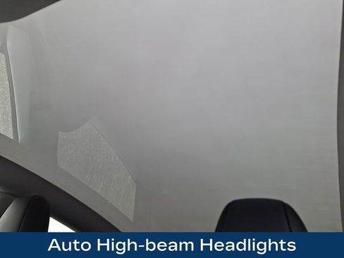 Used 2026 Tesla Model Y 2WD image 17