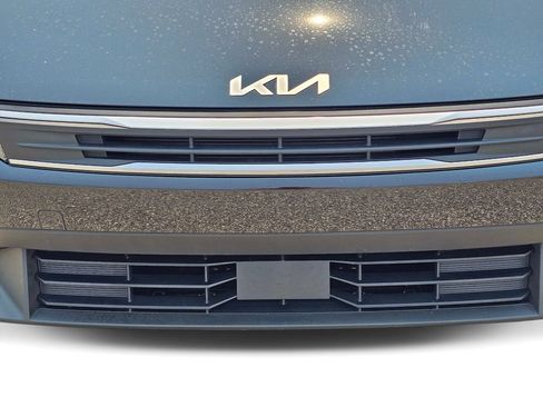 Certified 2025 Kia K4 FWD image 3