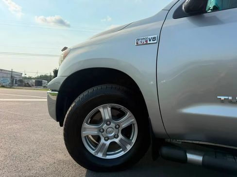 Used 2007 Toyota Tundra SR5 AWD/4WD image 11