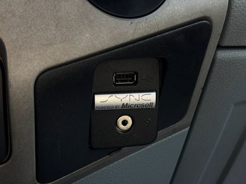 Used 2015 Ford F250 XLT AWD/4WD image 37