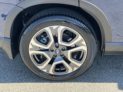 Certified 2025 Subaru Ascent Touring w/ Popular Package #1 image 17