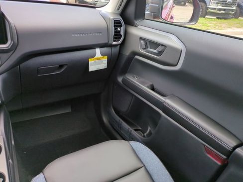 New 2025 Ford Bronco Sport Outer Banks w/ Outer Banks Tech Package+ image 17