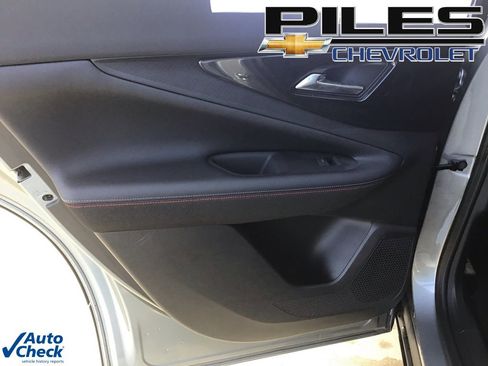 Used 2024 Chevrolet Blazer EV RS image 13