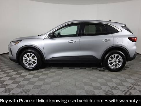 Certified 2023 Ford Escape Active AWD/4WD image 7