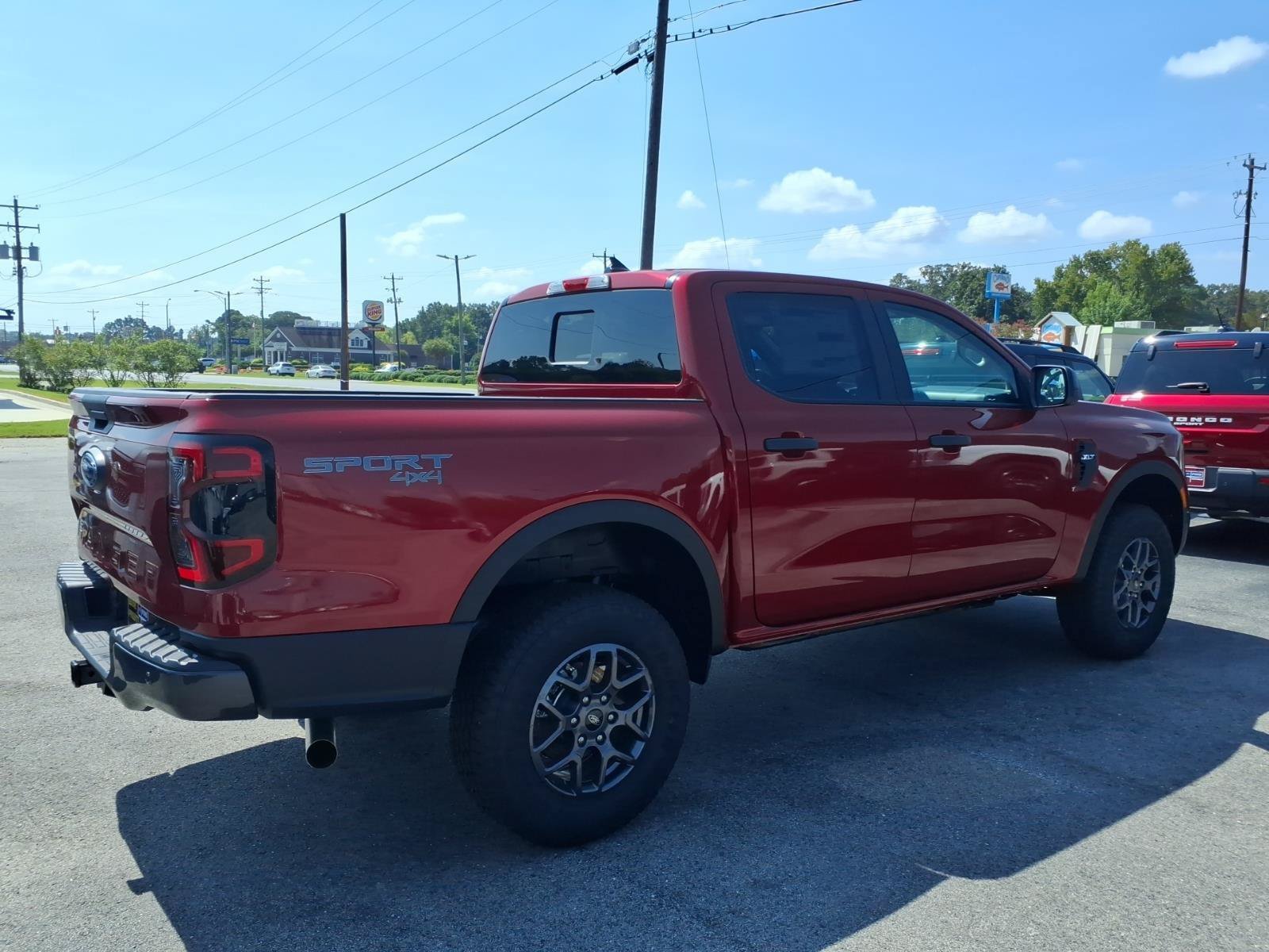 New 2026 Ford Ranger XLT w/ Equipment Group 301A High AWD/4WD image 4