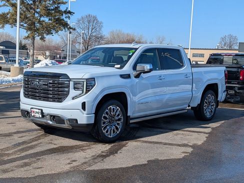 New 2026 GMC Sierra 1500 Denali Ultimate image 4