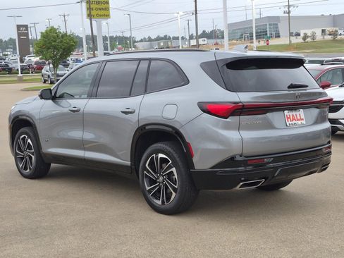 Certified 2025 Buick Enclave Sport Touring w/ Power Package FWD image 4