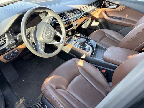 Used 2017 Audi Q7 3.0T Prestige w/ Prestige Package image 5