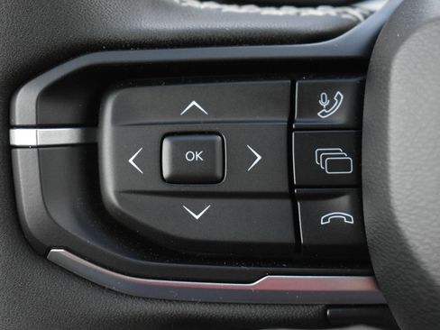 New 2026 Jeep Cherokee Laredo AWD/4WD image 19