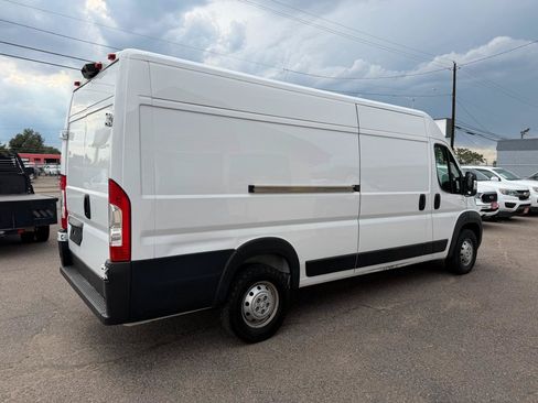 Used 2023 RAM ProMaster 3500 FWD image 4