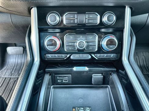 Certified 2021 GMC Yukon Denali image 35