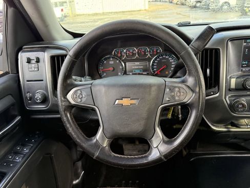 Used 2018 Chevrolet Silverado 1500 LT w/ Texas Edition image 19