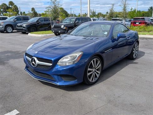 Used 2017 Mercedes-Benz SLC 300 w/ Premium 1 Package image 4