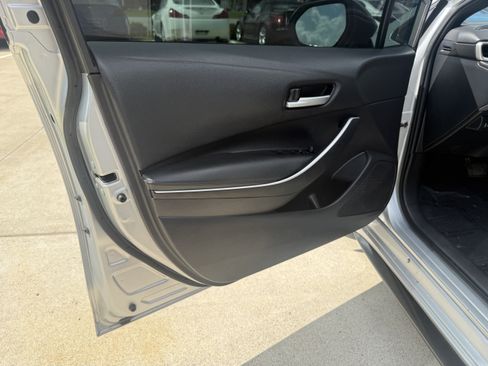 Used 2022 Toyota Corolla SE FWD image 17