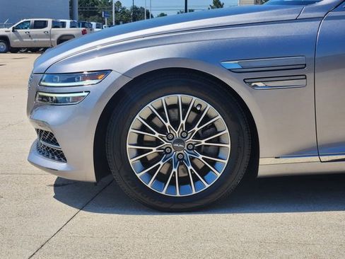 Used 2022 Genesis G80 2.5T RWD image 9