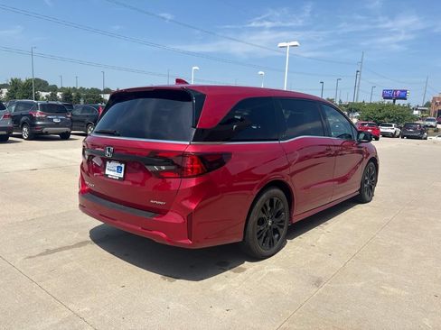 Used 2025 Honda Odyssey Sport-L image 5