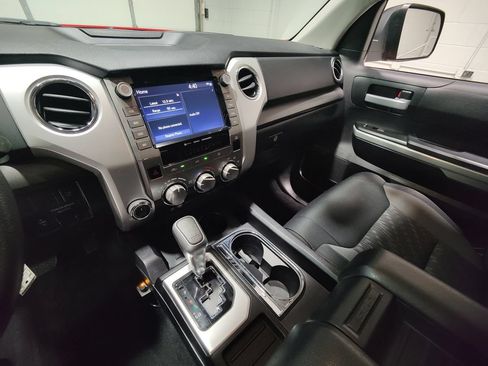 Used 2020 Toyota Tundra SR5 w/ TRD 18" Wheel Package AWD/4WD image 34
