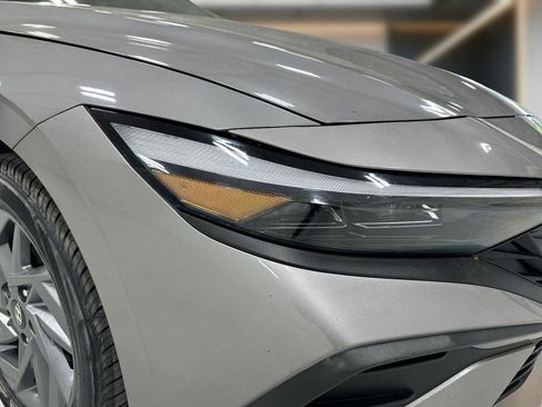 Certified 2024 Hyundai Elantra SEL FWD image 10