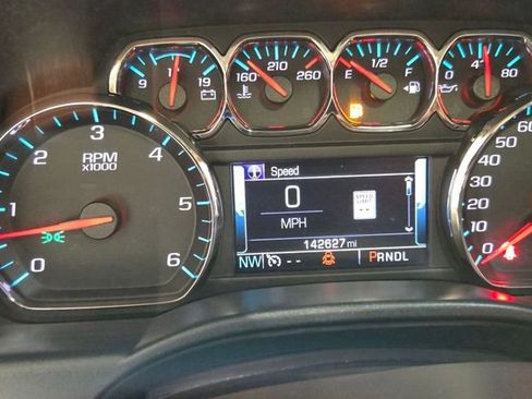 Used 2017 Chevrolet Silverado 1500 High Country image 29