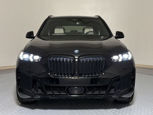Certified 2024 BMW X5 xDrive50e w/ Executive Package AWD/4WD image 5