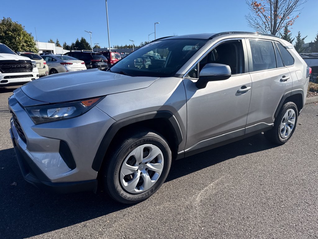 Used 2019 Toyota RAV4 LE w/ All Weather Liner Package AWD/4WD image 9
