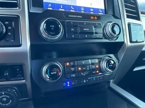 Used 2020 Ford F250 Platinum w/ FX4 Off-Road Package AWD/4WD image 5