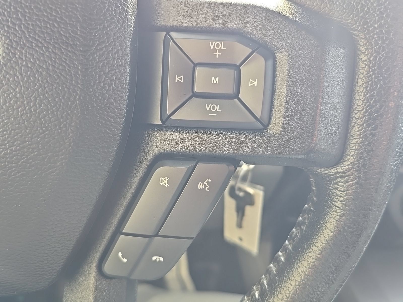 Used 2016 Ford F150 XLT w/ Equipment Group 302A Luxury AWD/4WD image 23