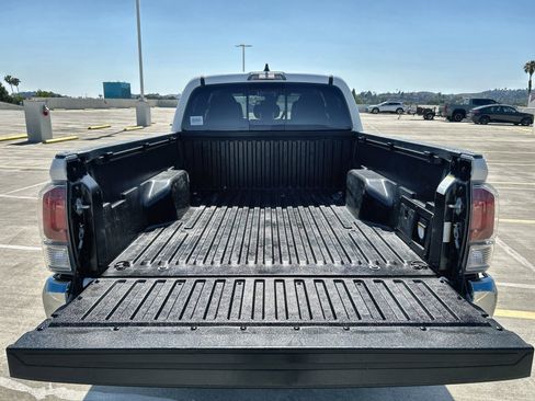 Used 2023 Toyota Tacoma TRD Off-Road AWD/4WD image 20