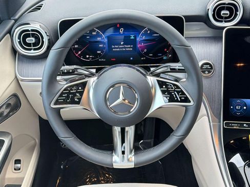 New 2026 Mercedes-Benz GLC 300 4MATIC image 18