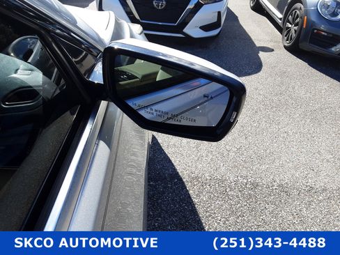 Used 2019 Cadillac CTS Luxury image 10