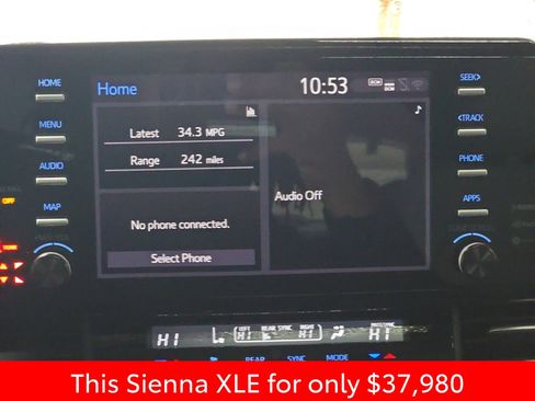 Used 2024 Toyota Sienna XLE image 29