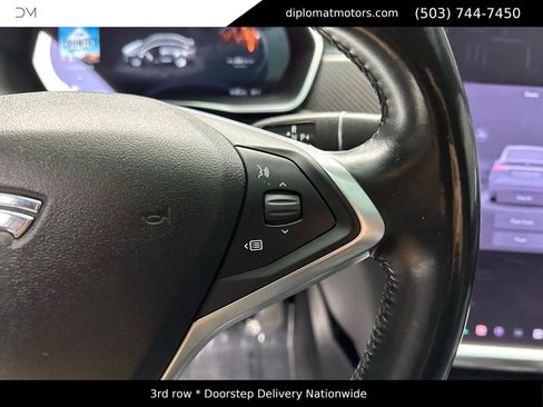 Used 2017 Tesla Model X 75D image 33