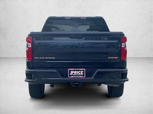 Used 2023 Chevrolet Silverado 1500 RST RWD image 4
