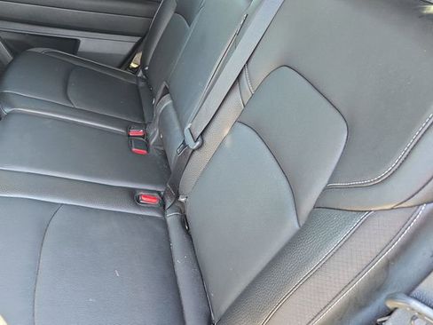 Certified 2022 Nissan Pathfinder SL w/ Lighting Package (N92) image 12