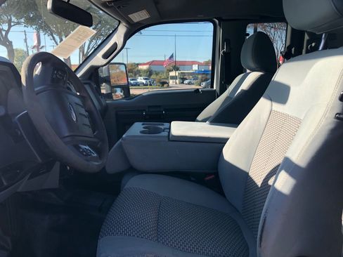 Used 2013 Ford F250 XL w/ PWR Equipment Group image 16