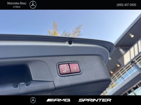 Certified 2022 Mercedes-Benz GLC 300 image 7
